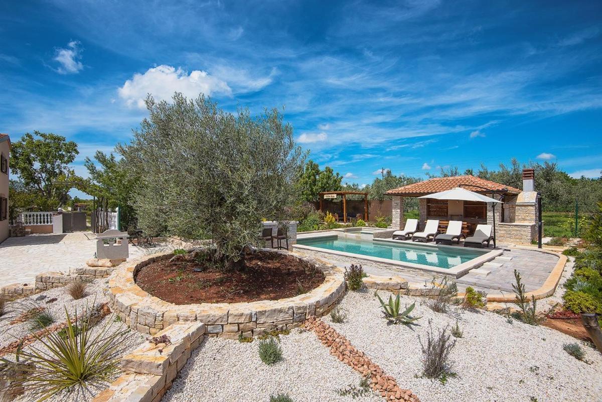 Villa Jela Медулин Екстериор снимка