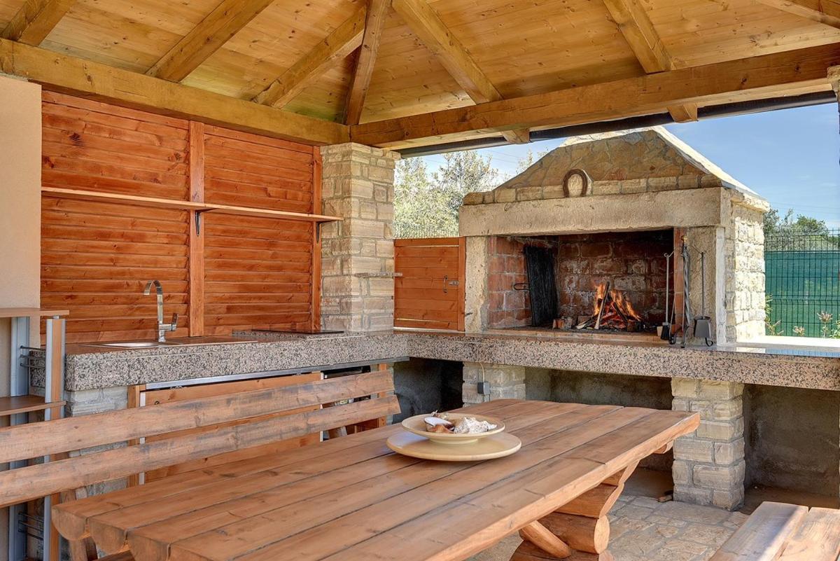 Villa Jela Медулин Екстериор снимка